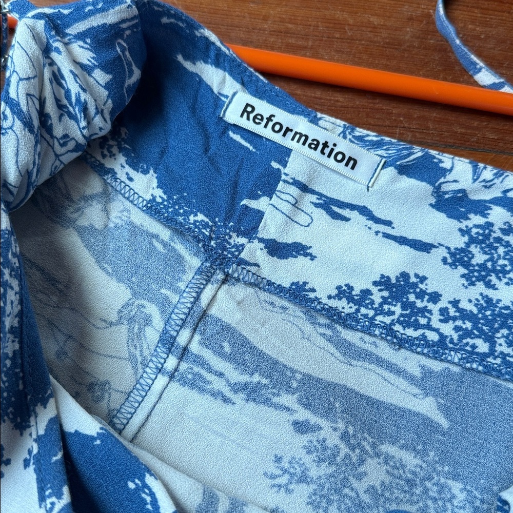 Reformation Crimini Dress In Rare Toscana Naked Lady Lunch Wine Print Size 2 View 6